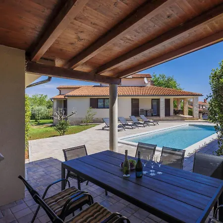 Ferienhaus Danijela By Interhome Ližnjan