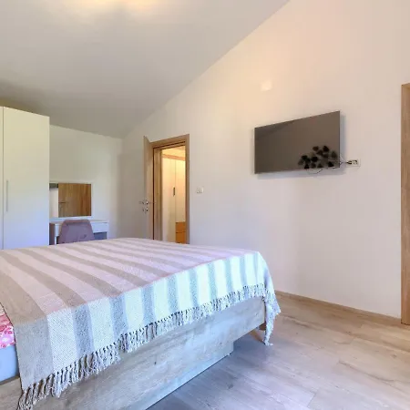 Danijela By Interhome بيت للعطل Ližnjan