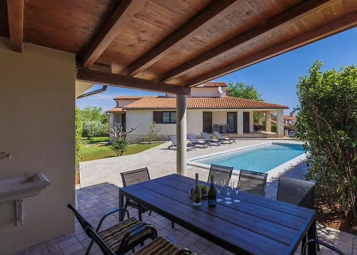 Ferienhaus Danijela By Interhome Ližnjan